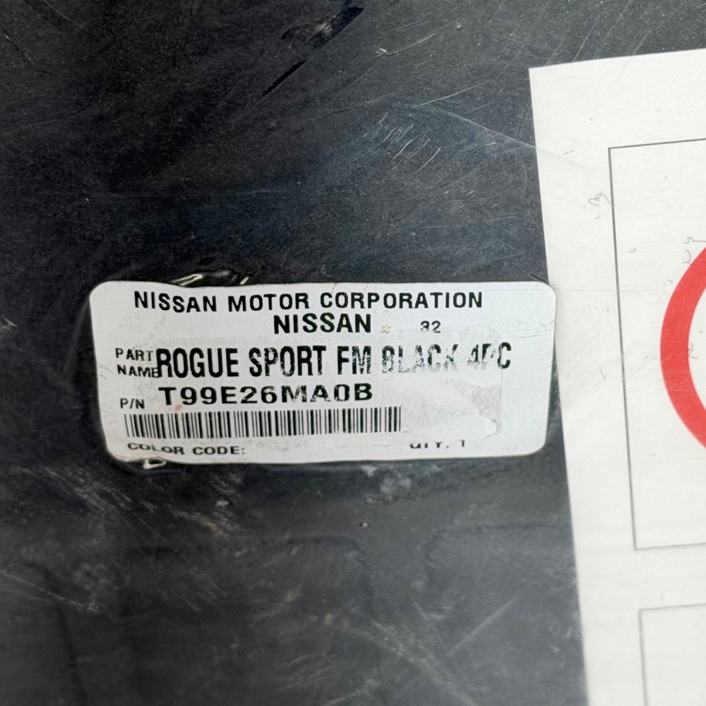 Nissan Rogue Sport Floor Mats 4PC Black T99E26MA0B OEM New 2017-2022 - Picture 2 of 6